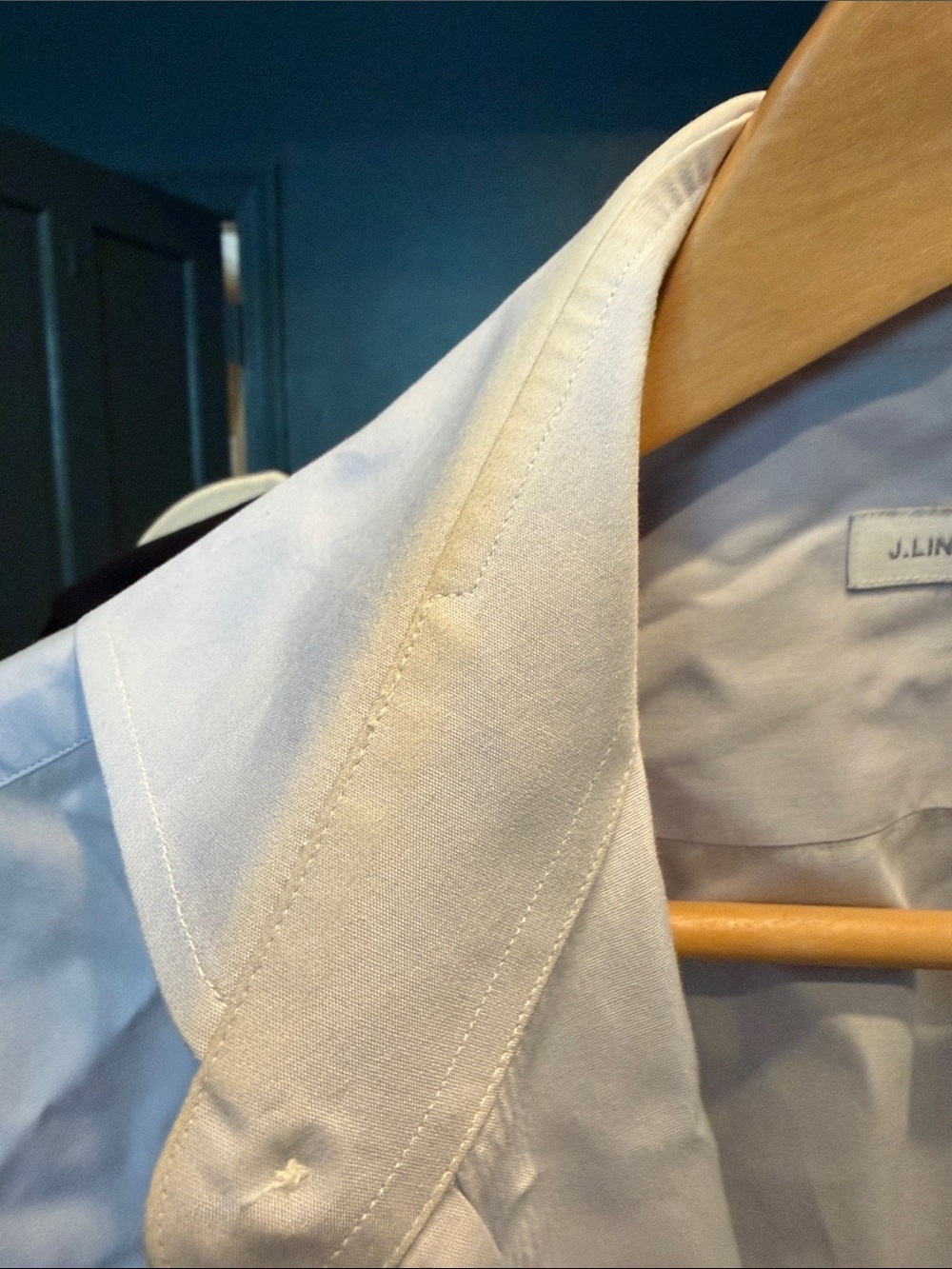 Men’s button down - Picture 3 of 3